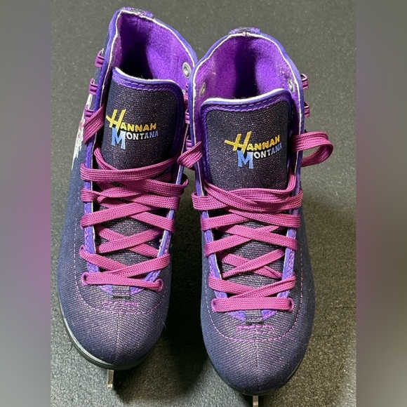 Hannah Montana Other - Girls Hannah Montana Ice Skates Size US 1​​